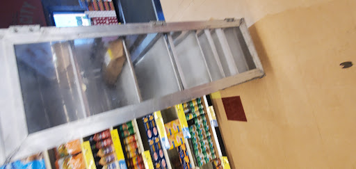 Supermarket «Food City», reviews and photos, 300 Market Dr, Lenoir City, TN 37771, USA