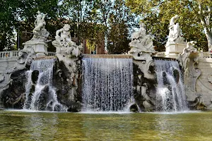 Fontana dei 12 Mesi image