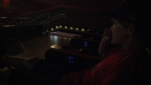 Movie Theater «Regal Cinemas Fox Run 15 & RPX», reviews and photos, 45 Gosling Rd, Newington, NH 03801, USA