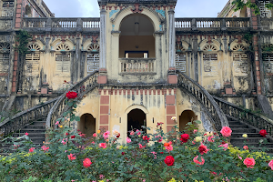 Hoang A Tuong Palace image