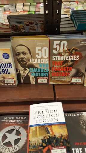 Book Store «Barnes & Noble», reviews and photos, 1 Levee Way, Newport, KY 41071, USA