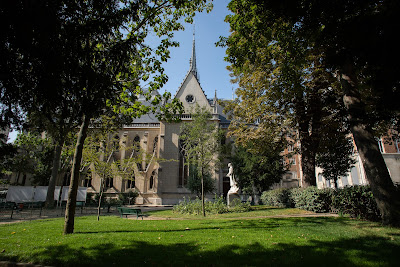 Ensemble scolaire et professionnel Sainte-Thérèse à Paris