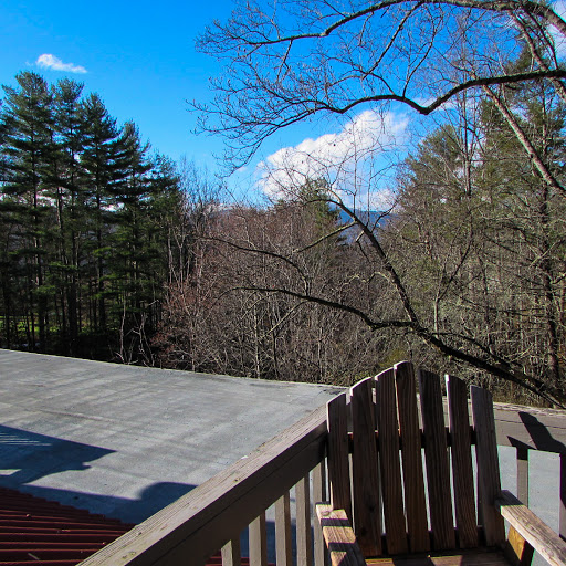 Bed & Breakfast «Red Leaf River Inn», reviews and photos, 146 Chestnut Walk Dr, Waynesville, NC 28786, USA