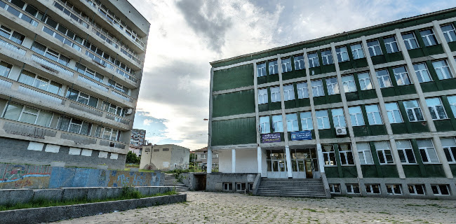 Отзиви за 7 основно училище „Ильо войвода“ в Кюстендил - Училище