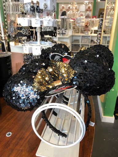 Fashion Accessories Store «Charming Charlie», reviews and photos, 16542 NE 74th St, Redmond, WA 98052, USA