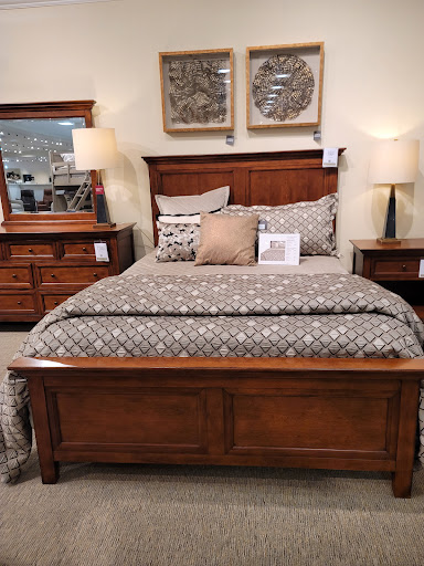 Furniture Store «Havertys Furniture», reviews and photos, 170 E Stacy Rd #2020, Allen, TX 75002, USA