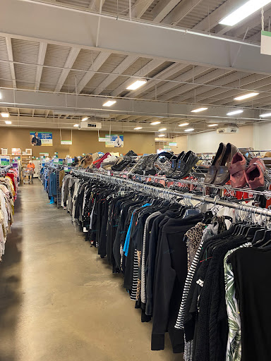 Thrift Store «Goodwill», reviews and photos