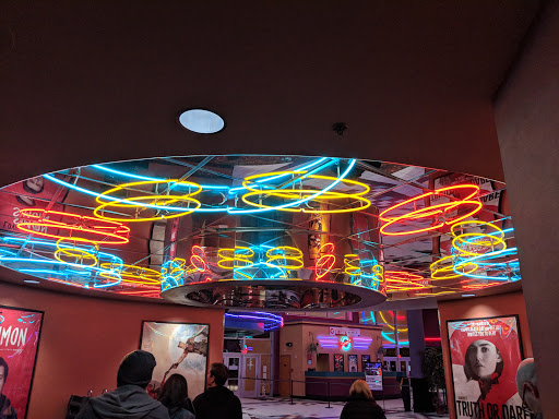 Movie Theater «Regal Cinemas Town Center 16 & RPX», reviews and photos, 2795 Town Center Dr, Kennesaw, GA 30144, USA