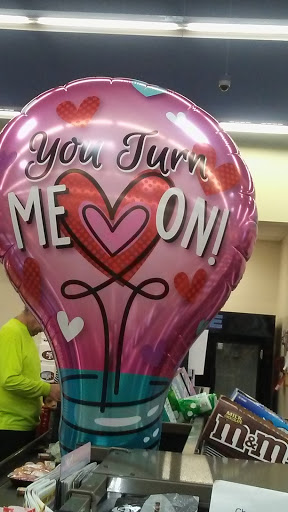 Supermarket «Save Mart Supermarkets», reviews and photos, 3601 Pelandale Ave, Modesto, CA 95356, USA