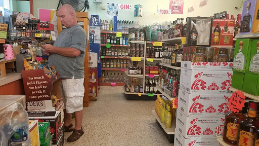Liquor Store «Ruskin Liquors», reviews and photos, 621 N U.S. Hwy 41, Ruskin, FL 33570, USA