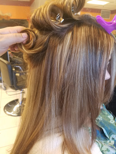 Beauty Salon «Arelis Beauty Supply», reviews and photos, 671 Main St, Worcester, MA 01610, USA