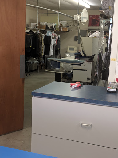 Dry Cleaner «Silver Cleaners», reviews and photos, 606 N Industrial Blvd # C, Euless, TX 76039, USA