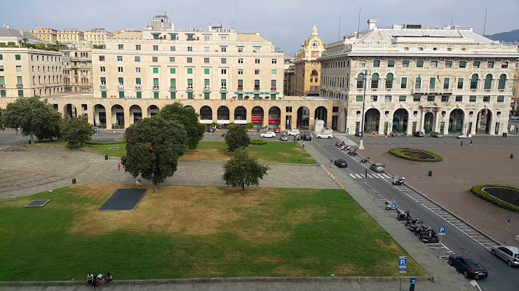 Vidéos Chambre d'hôtes B&B Piazza della Vittoria 16121 Genoa