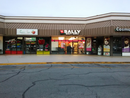Sally Beauty, 1708 N Citrus Blvd #3, Leesburg, FL 34748, USA, 