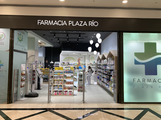 Información y opiniones sobre FARMACIA PLAZA RIO de Madrid