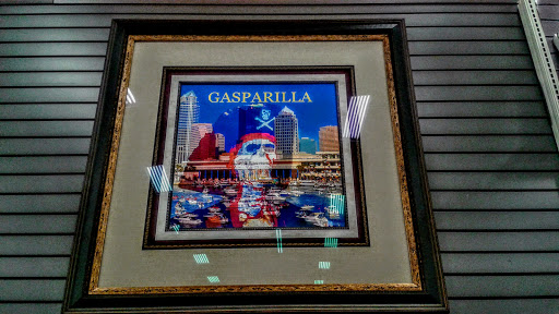 Cheap picture frames in Tampa