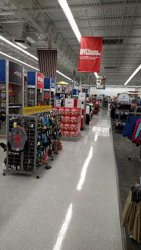 Sporting Goods Store «Academy Sports + Outdoors», reviews and photos, 7926 Giacosa Pl, Memphis, TN 38133, USA