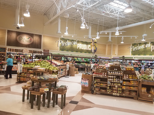 Grocery Store «Lowes Foods of Ocean Isle Beach», reviews and photos, 6278 Beach Dr SW #5, Ocean Isle Beach, NC 28469, USA