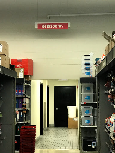 Office Supply Store «Staples», reviews and photos, 3552 Pelham Pkwy, Pelham, AL 35124, USA