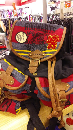 Shopping Mall «Westland Shopping Center», reviews and photos, 35000 Warren Rd, Westland, MI 48185, USA