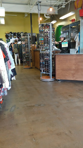 Used Clothing Store «Buffalo Exchange Houston», reviews and photos, 2901 S Shepherd Dr, Houston, TX 77098, USA