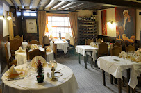 Atmosphère du Restaurant Auberge de la Grange aux Loups à Apremont - n°12