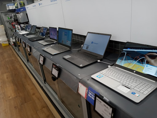 Electronics Store «Best Buy», reviews and photos, 1148 NW Norman Ave, Gresham, OR 97030, USA