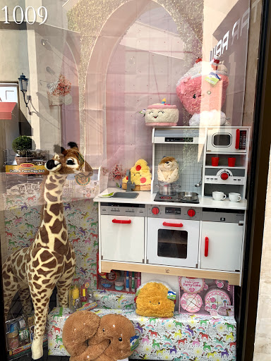 Toy Store «Engine Ear Toys», reviews and photos, 879 Newport Center Dr, Newport Beach, CA 92660, USA