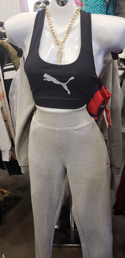 Fashion Accessories Store «Hot Point International Fashions», reviews and photos, 342 E Fordham Rd, Bronx, NY 10458, USA