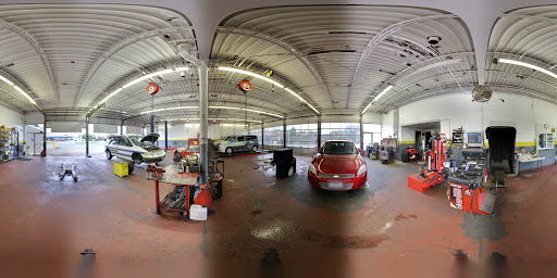 Auto Repair Shop «Memorial Drive Tire & Auto», reviews and photos, 14715 Memorial Dr, Houston, TX 77079, USA