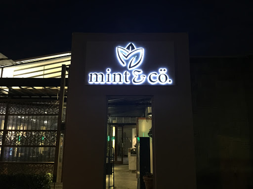 Mint & Co.