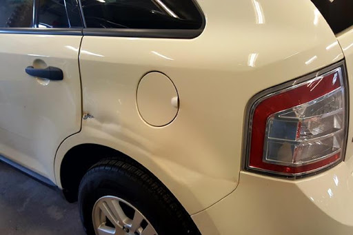 Auto Body Shop «Carmel Auto Refinishing», reviews and photos, 308 Gradle Dr, Carmel, IN 46032, USA