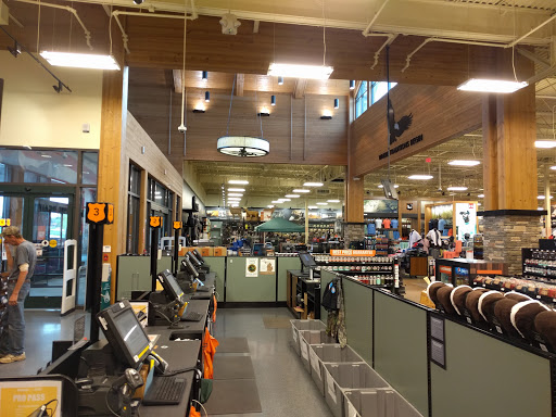 Outdoor Sports Store «Field & Stream», reviews and photos, 5215 Century Ave, Kalamazoo, MI 49006, USA