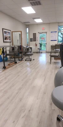 Port St. Lucie VA Medical Center - Car repair in Port St. Lucie, FL, Port St. Lucie - Rated 3.8/5