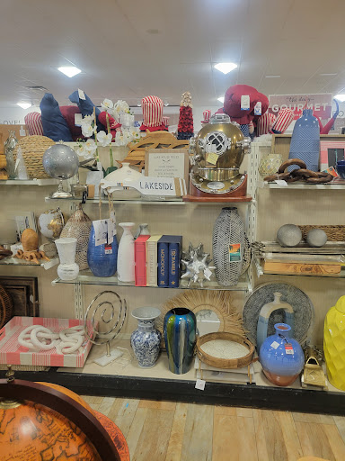 Department Store «T.J. Maxx and HomeGoods», reviews and photos, 3050 Sheridan Dr, Amherst, NY 14226, USA