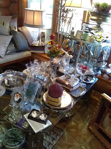 Thrift Store «The Langdon, Inc», reviews and photos, 2529 Commerce Blvd, Mound, MN 55364, USA