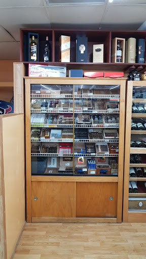 Liquor Store «Fairbanks Liquor», reviews and photos, 12622 Telge Rd, Cypress, TX 77429, USA