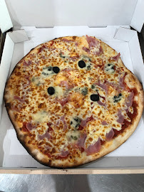 Photos du propriétaire du Pizzeria Bd Pizzas Distributeur Automatique 24/24h à Châteaubernard - n°18