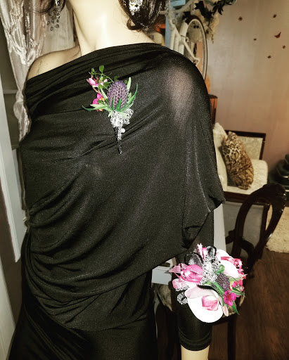 Florist «Event Connoisseur Flowers & Gifts», reviews and photos, 39 New London Turnpike #116, Glastonbury, CT 06033, USA