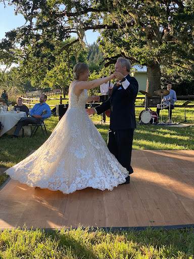 Wedding Store «Merrime Bride & Soiree», reviews and photos, 211 W 1st Ave #101, Albany, OR 97321, USA