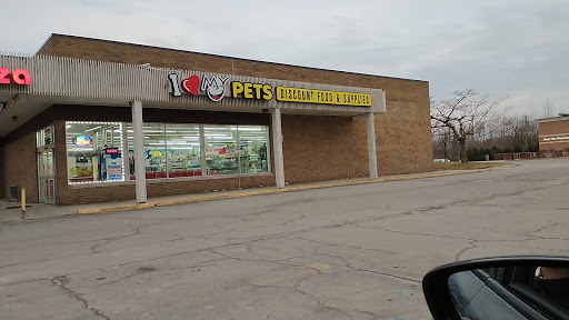 Pet Supply Store «I Love My Pets Supplies and Grooming», reviews and photos, 32875 Fort Rd, Rockwood, MI 48173, USA