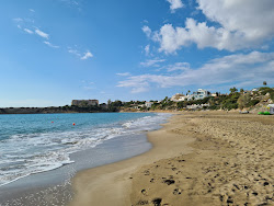 Foto de Coral Bay - lugar popular entre os apreciadores de relaxamento