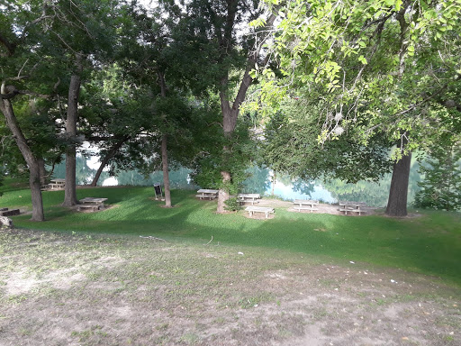 Public Golf Course «Starcke Park Golf Course», reviews and photos, 650 River Dr W, Seguin, TX 78155, USA
