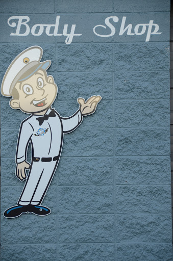 Auto Body Shop «Fender Bender Repair Center», reviews and photos, 2710 Grandview Ave, Nashville, TN 37211, USA