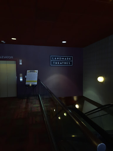 Movie Theater «Landmark Theatres Bethesda Row Cinema», reviews and photos, 7235 Woodmont Ave, Bethesda, MD 20814, USA