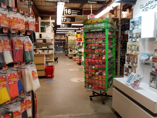 Stinemans Farm Supply