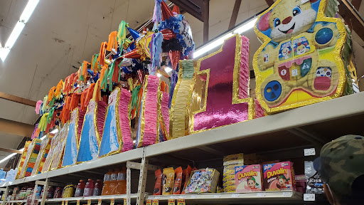 Grocery Store «Northgate Gonzalez Markets», reviews and photos, 6801 Atlantic Ave, Bell, CA 90201, USA