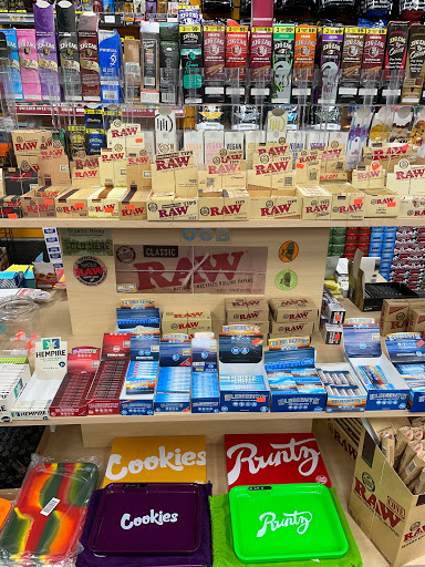 Tobacco Shop «Up N Smoke», reviews and photos, 28703 Harper Ave, St Clair Shores, MI 48081, USA