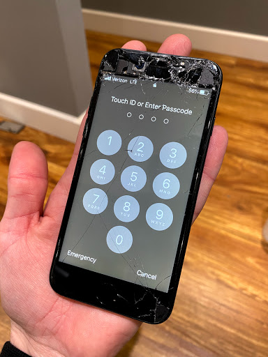 Electronics Repair Shop «Cellfone MD - cell phone repair», reviews and photos, 7637 N Milwaukee Ave, Niles, IL 60714, USA