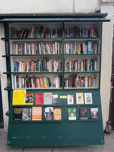 Places to sell used textbooks Paris